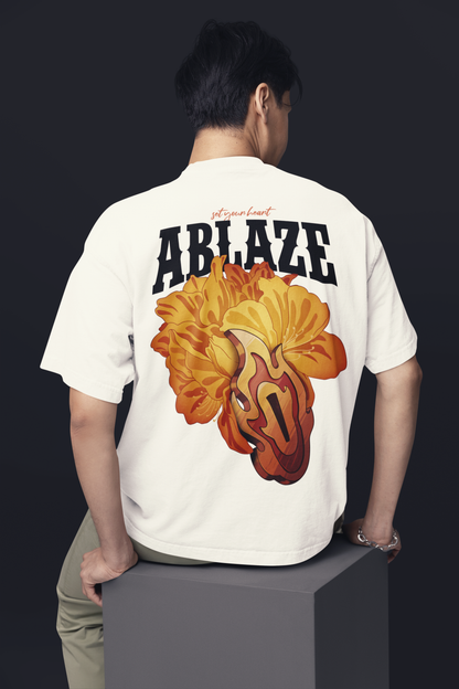 Set your heart ablaze - Oversized T-Shirt (white)